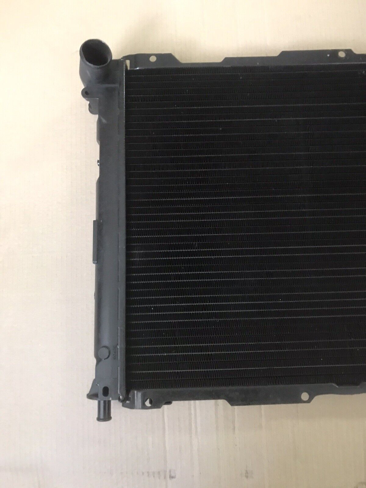 Valeo 883820 Radiatore Raffreddamento Motore – Alluminio, Larghezza 322mm, Altezza 430mm
